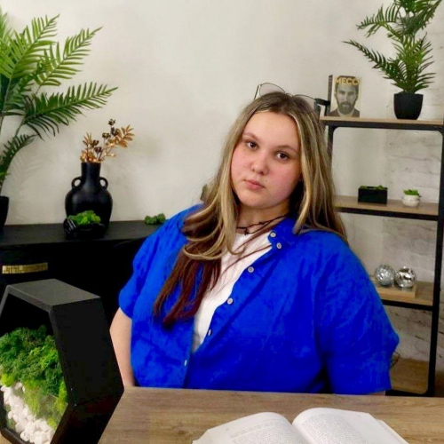 Кудрявцева Олександра - заступник голови студентської ради